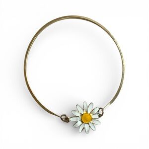 Gold Daisy Bracelet